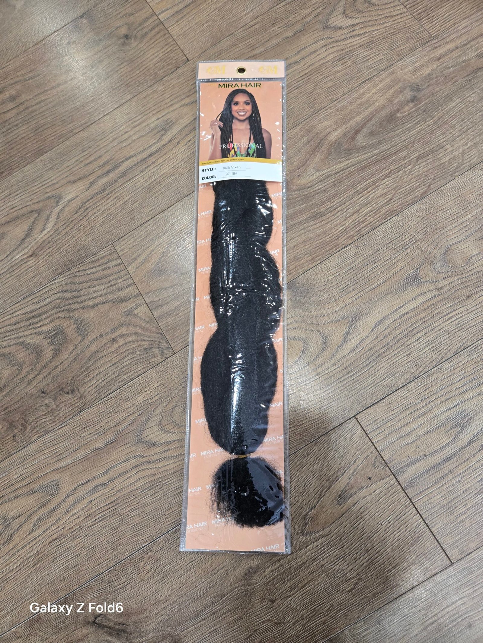 Vixen crochet hair 26" col 1B